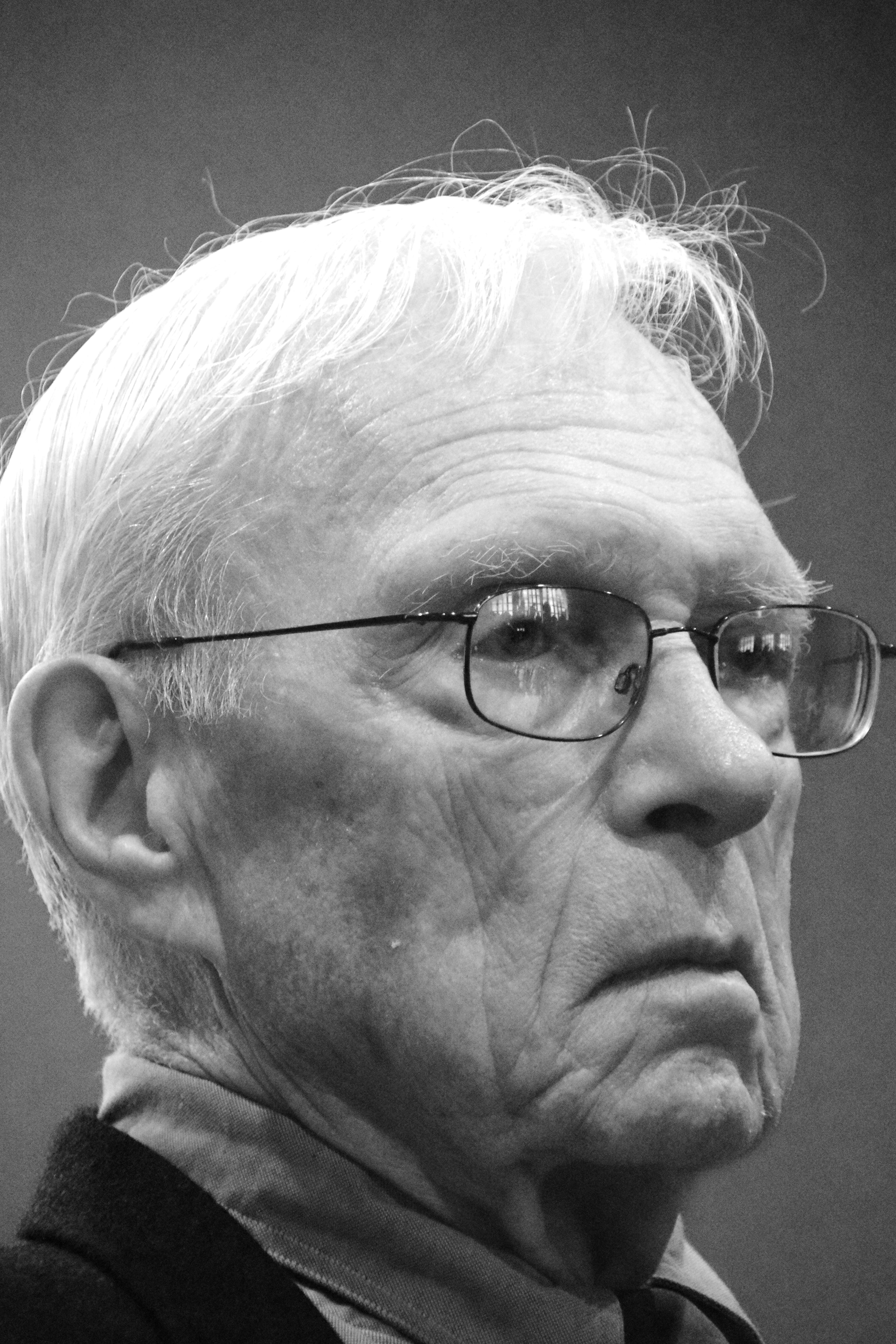 Stanley G PAYNE 155min kosmospolis